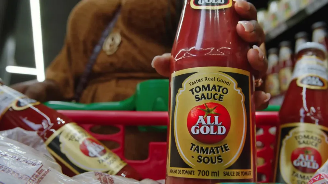 All Gold tomato sauce in a shopping basket from Oh My Goodness